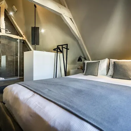 Maison d'hôtes La Maison Pavie 4*